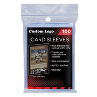 Verpakking met 100 transparante card sleeves voor standaardformaat trading cards